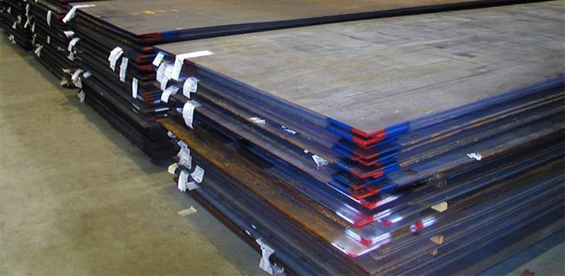 AR400 and AR500 steel plates - abrasion-resistant for heavy-duty use